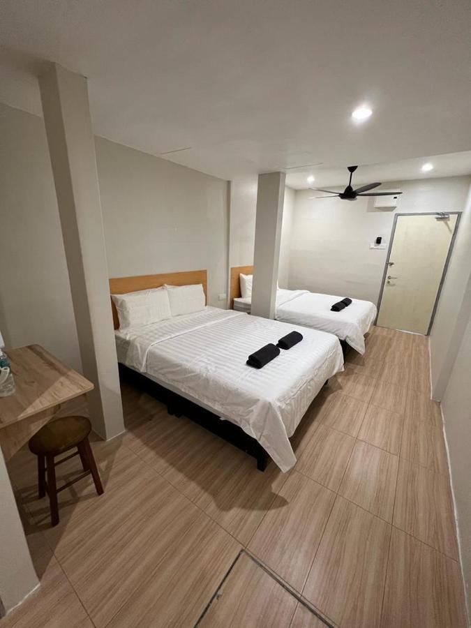 Homestay Suria Kuala Kangsar Exteriör bild